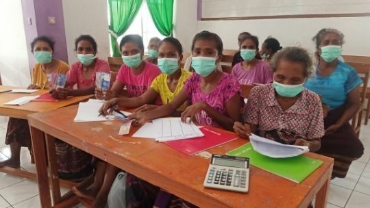 Dukung Wanita Penenun, WVI Lakukan Ini