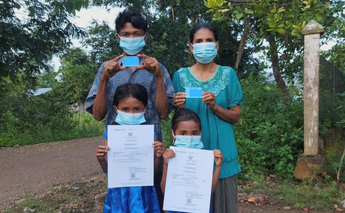 Mudahnya Mengurus KTP dan Akta Kelahiran