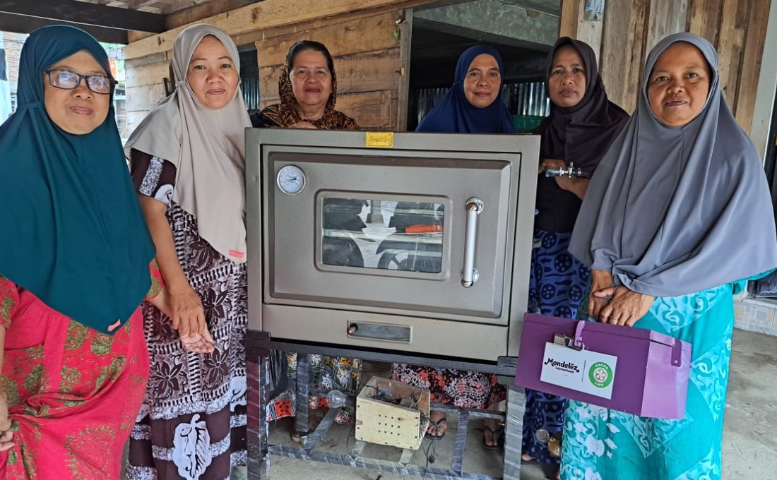 Kelompok Ibu Ini Sukses Miliki Modal Usaha Bersama Berkat VSLA