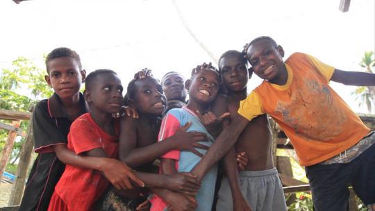 Mengenal Suku Asmat Papua dan Permasalahan yang Dihadapinya