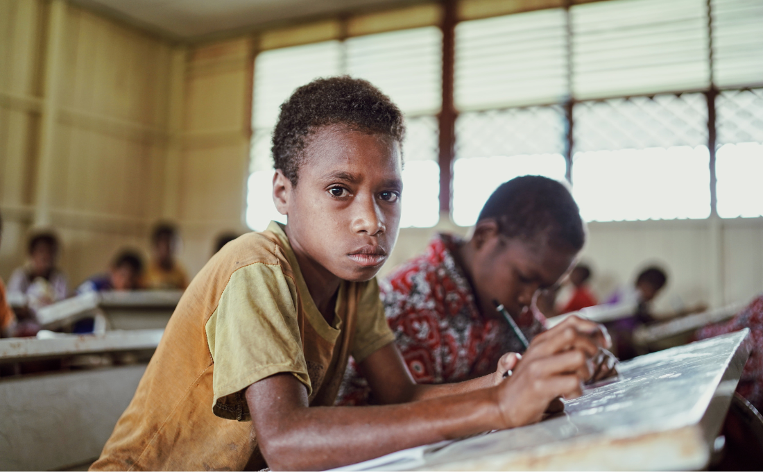 Anak yang Tumbuh dalam Kesunyian