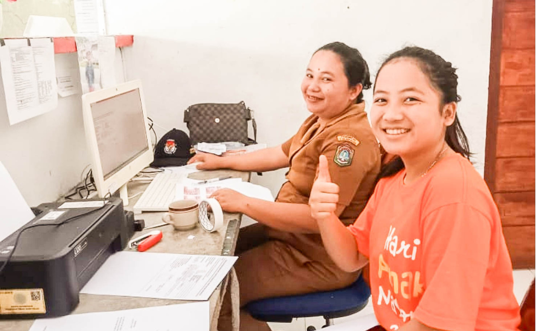 Anak-anak Mengasistensi Penerbitan Akta Kelahiran