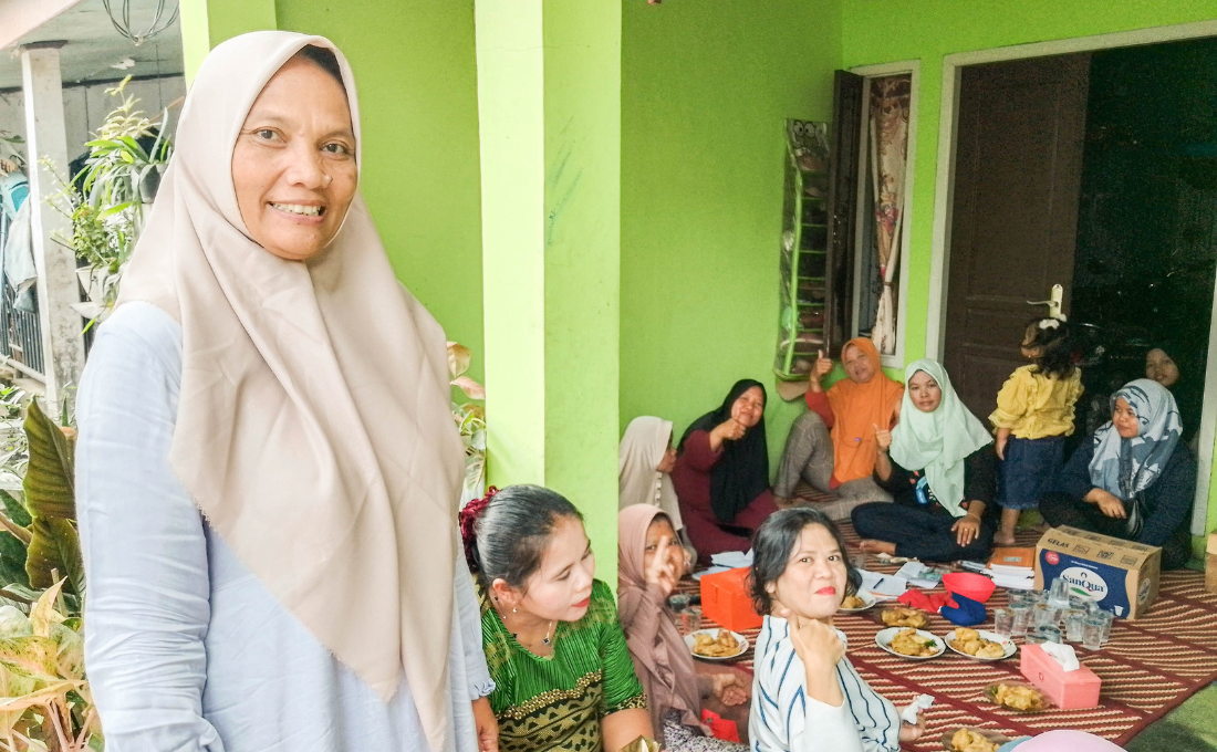 Mama Tia: Menyebarkan Semangat Menabung untuk Sejahtera dan Selamat 