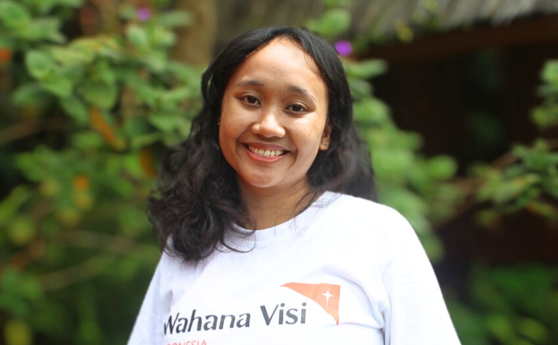 Variasi Kerja di WVI: Lapangan dan Kantoran, Nasional dan Internasional