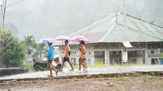 Tantangan Pendidikan di Daerah Tertinggal dan Bagaimana Anda Bisa Membantu!
