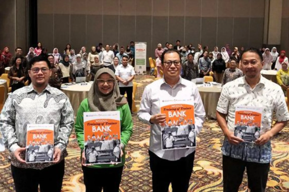 Kementerian Lingkungan Hidup Dukung Bank Sampah Lewat Program PHINLA