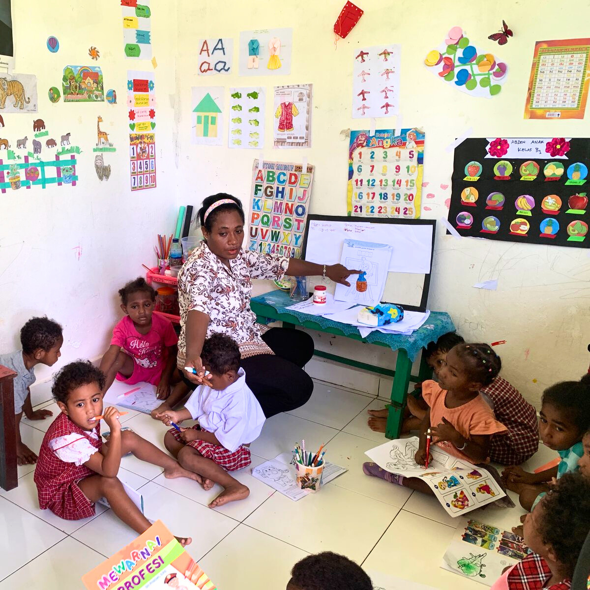 Pendampingan yang Berarti untuk Guru PAUD di Sarmi